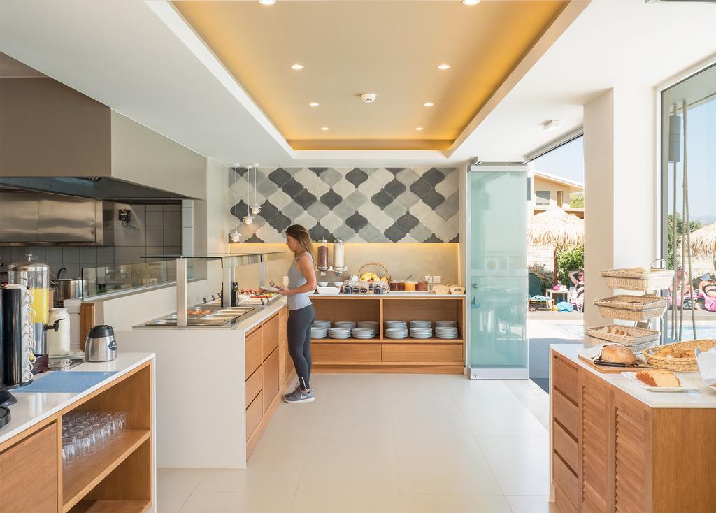 亚历克西娅海滩酒店 Agia Marina 外观 照片